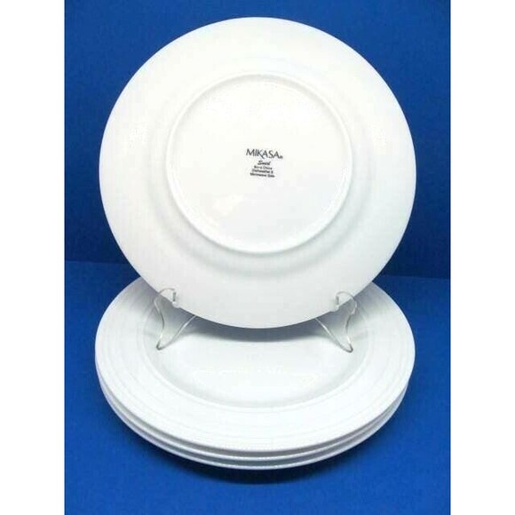 Mikasa Swirl White Bone China  9" Salad Luncheon Plates Bundle of 4 - Picture 9 of 11